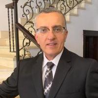 اخصائي التغذية العلاجية والسمنة والنحافه ونحت القوام .