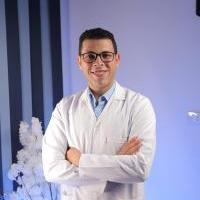 اخصائي امراض الكلى و الباطنة العامة