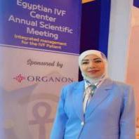 استاذ أمراض النساء والتوليد وعلاج حالات تأخر الإنجاب بمستشفيات جامعة القاهرة