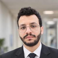 اخصائي نساء وتوليد وعلاج العقم وتاخر الانجاب