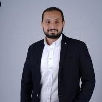 اخصائي جراحات التجميل وشفط الدهون والحروق