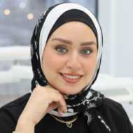 أخصائى طب و جراحة الفم و الأسنان جامعة عين شمس