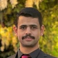 أخصائى العلاج الطبيعي