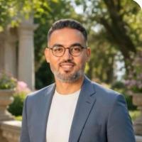 بكالوريوس ف الطب والجراحة