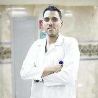 استشاري الجراحة العامة والاورام والسمنة والمناظير كلية الطب جامعة عين شمس