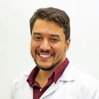 اخصائي جراحه الانف و الاذن و الحنجرة