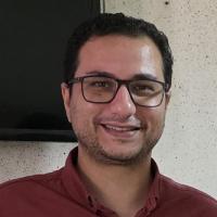 أخصائي طب و جراحة العيون