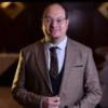 دكتور احمد طلعت الجنزورى استشارى امراض الباطنه والجهاز الهضمي والمناظير والكبد انجلترا في مصر الجديدة