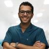 دكتور محمد يحيى منصور استشارى جراحة و مناظير الكلى و المسالك البولية و امراض الذكورة و في الشيخ زايد