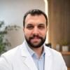 دكتور ياسر مصطفى اخصائي جراحه الاوعيه الدمويه و قسطره طرفيه و قدم سكرى في فيصل