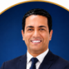 دكتور محمد رمضان استشاري جراحة العظام والمفاصل والعمود الفقري بمستشفيات هيئة الشرطة في مدينة نصر
