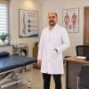 دكتور يحيى عبد الرؤف العمورى اخصائى العلاج الطبيعى واصابات الملاعب في رشدي