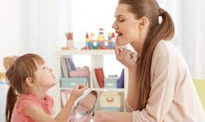 اللدغة عند الاطفال  وأسباب حدوثها