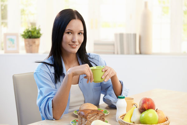 الأطعمة التي ينصح بتناولها على معدة فارغة