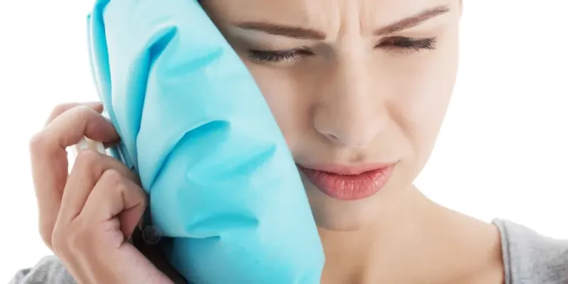 كيفية السيطرة على ألم الأسنان قبل الذهاب الى الطبيب