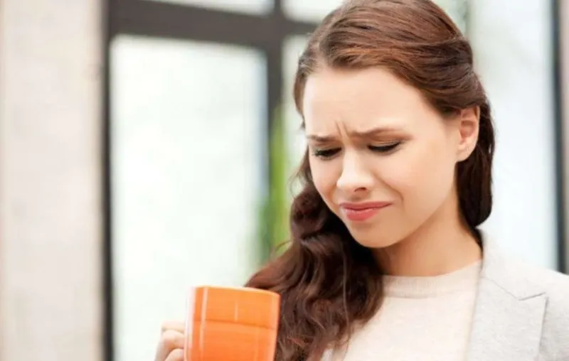 مرارة اللسان والفم ومضاعفاته