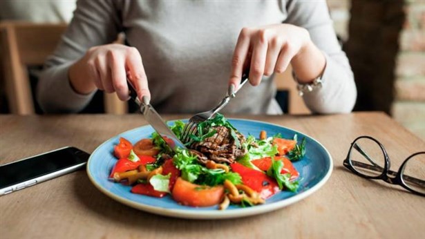 نصائح هامة لتسريع عملية الهضم