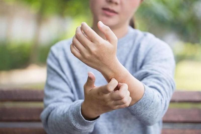 الأمراض الجلدية المنتشرة في فصل الصيف