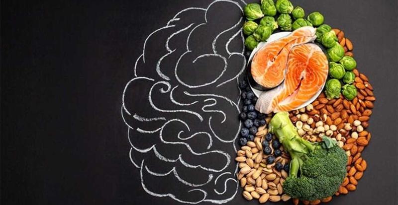 أهمية التغذية السليمة لتعزيز الذاكرة